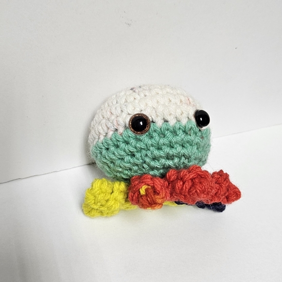 Handmade Multicolor Octopus/ Amigurumi Crochet - Picture 2 of 3